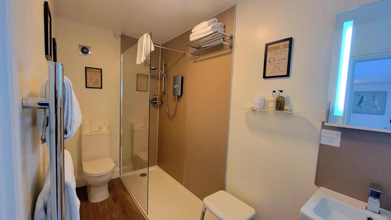 Bed and Breakfast Gordons Чеддер Экстерьер фото